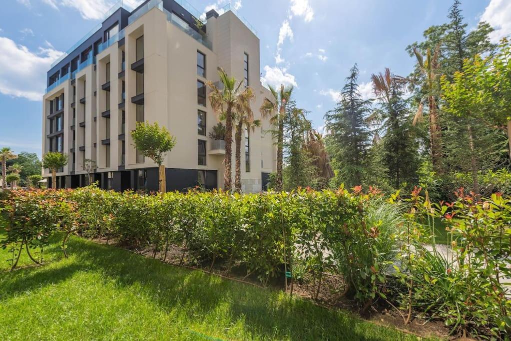 Azur Deluxe Apartment